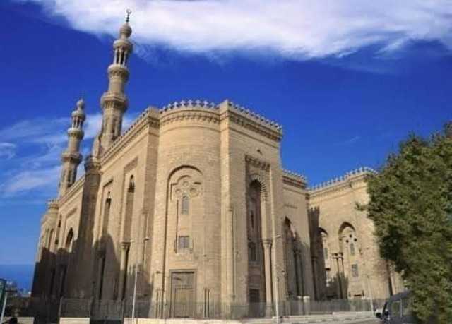 ما لاتعرفه عن مسجد الرفاعي .. مقبرة الملوك والأمراء